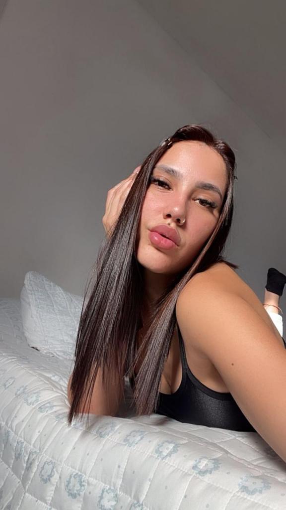632325339: Chica busca chico en Valencia