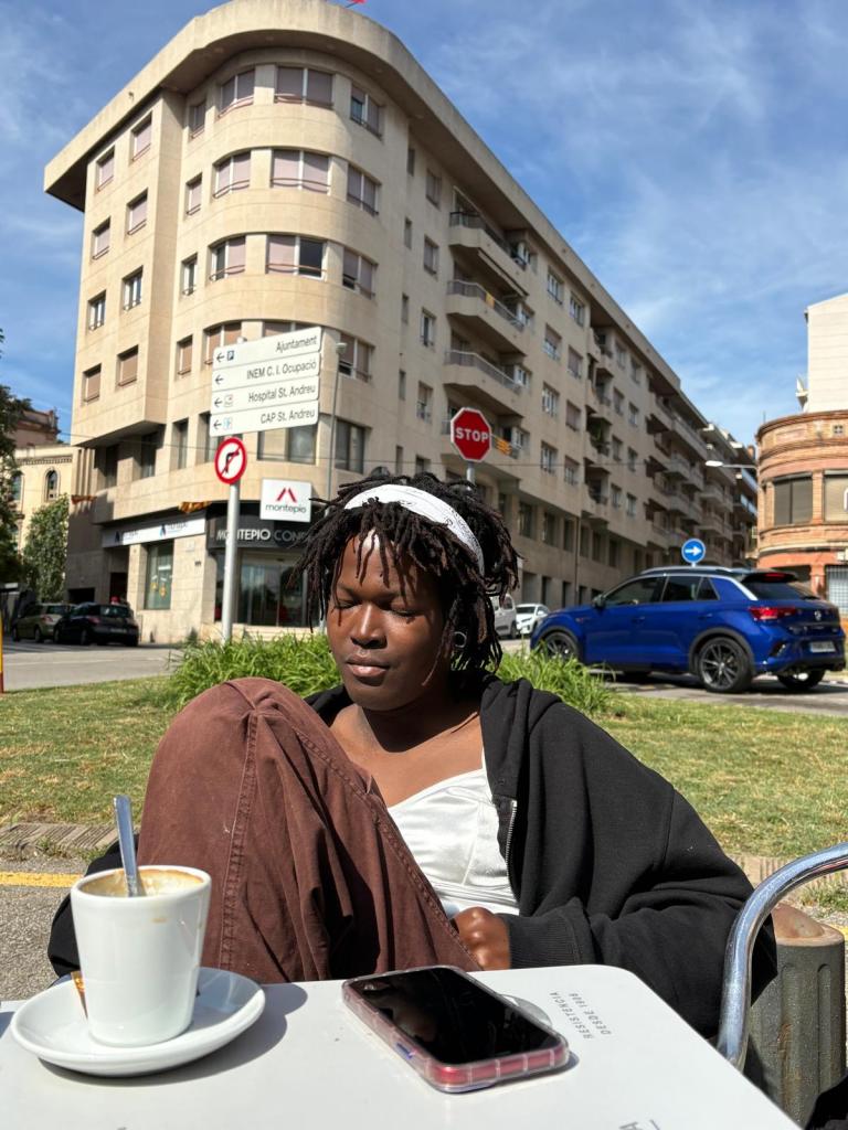 665368875: Transexual en Barcelona