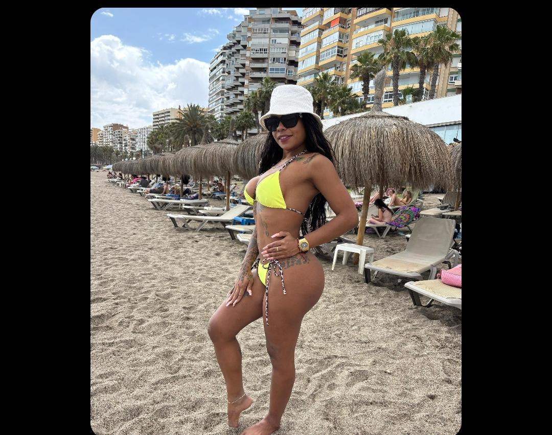 617074244: Chica busca chico en Granada