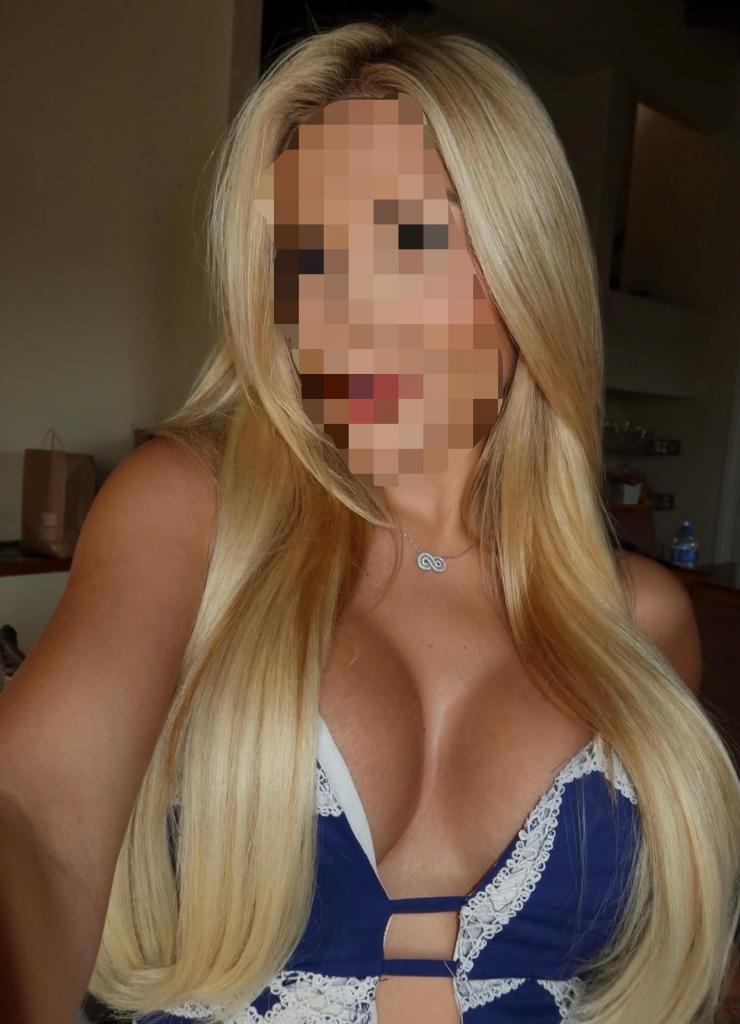 613844300: Chica busca chico en Cantabria