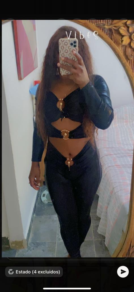 745045939: Chica busca chico en Córdoba