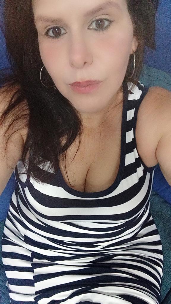 742012198: Chica busca chico en Pontevedra