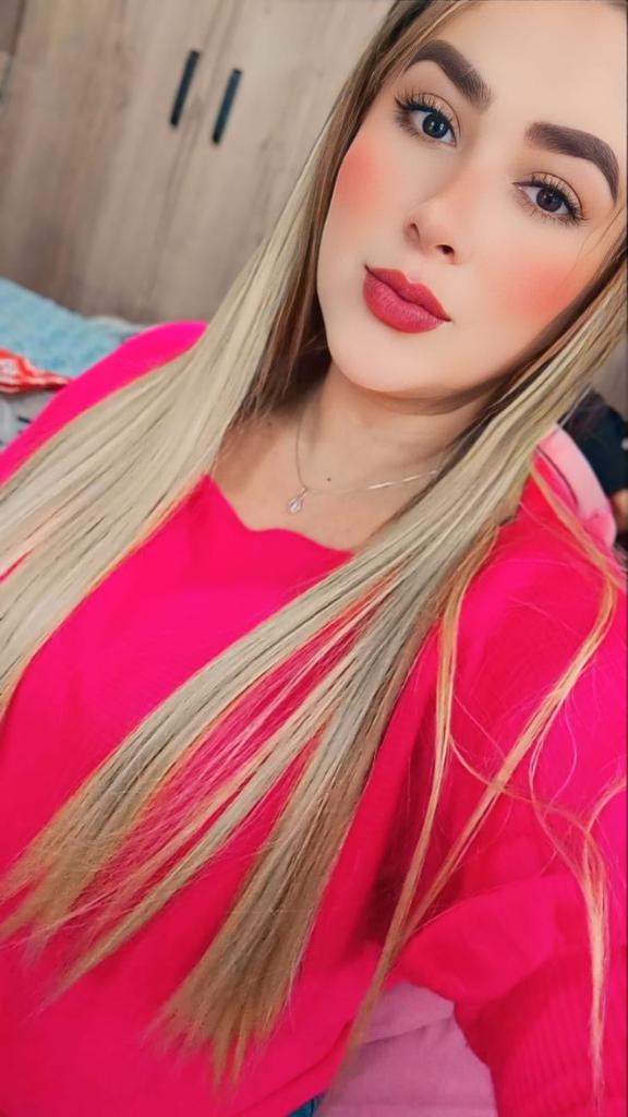 600512972: Chica busca chico en Almería