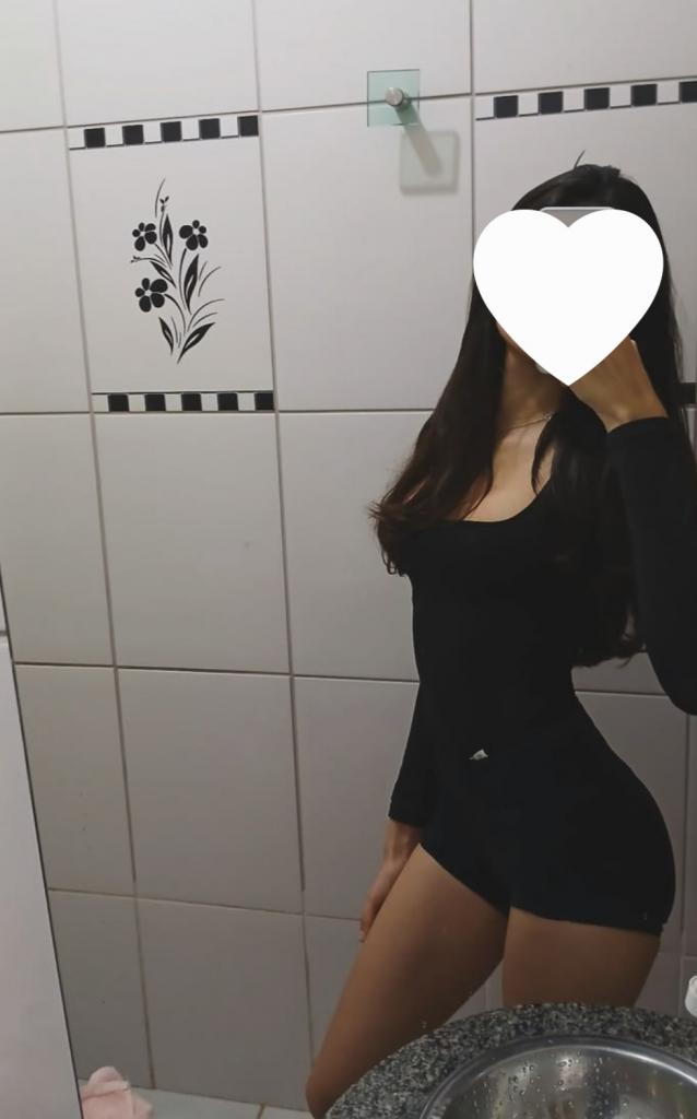 602492015: Chica busca chico en Sevilla