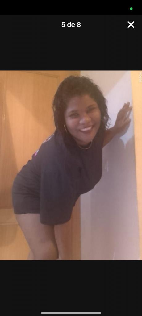 671412136: Chica busca chico en Sevilla