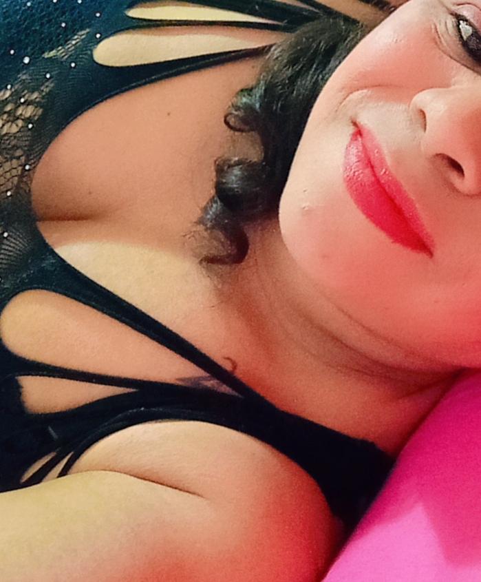 664368922: Chica busca chico en Asturias