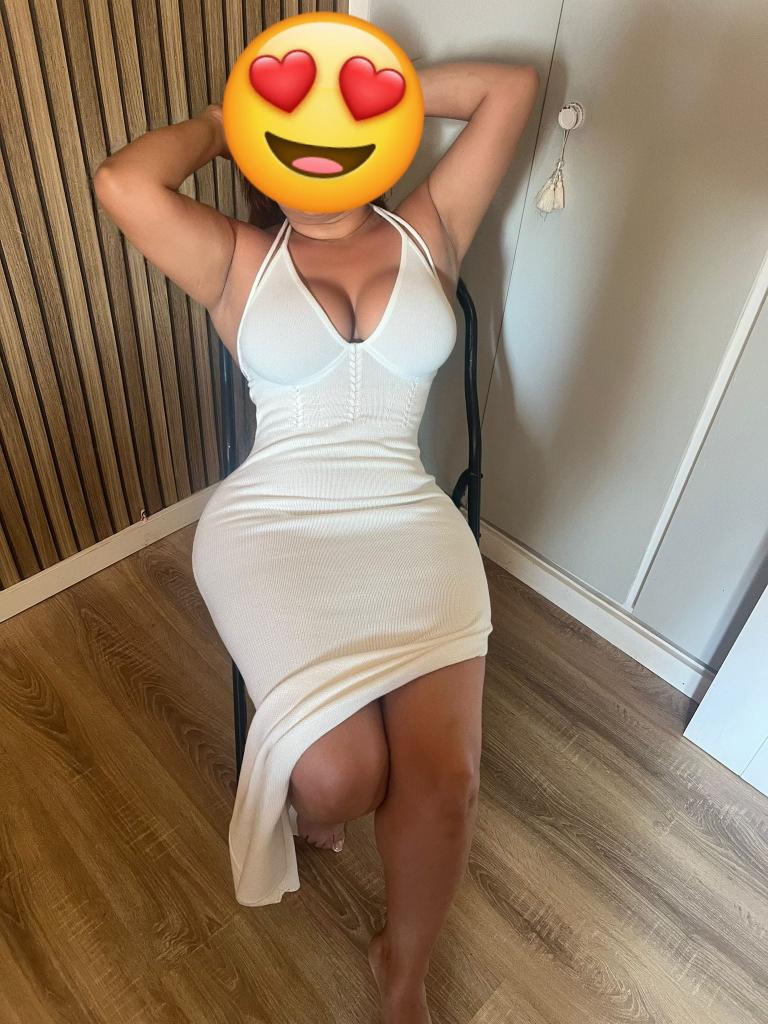 624961429: Chica busca chico en Valencia