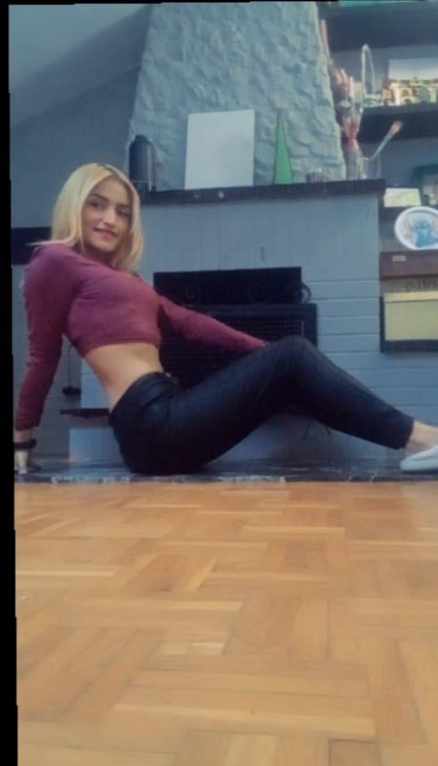 641635415: Chica busca chico en La Coruña