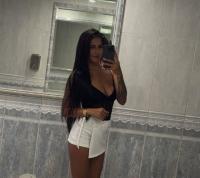 664076697: Chica busca chico en Mallorca