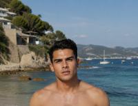 612495834: Chico busca chica en Ibiza
