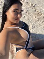 677164407: Chica busca chico en Málaga