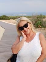 643684711: Chica busca chico en Alicante