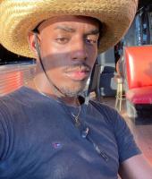 671155208: Chico busca chica en Madrid