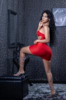 664248198: Chica busca chico en Sevilla