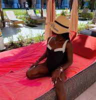 641937981: Chica busca chico en Gerona
