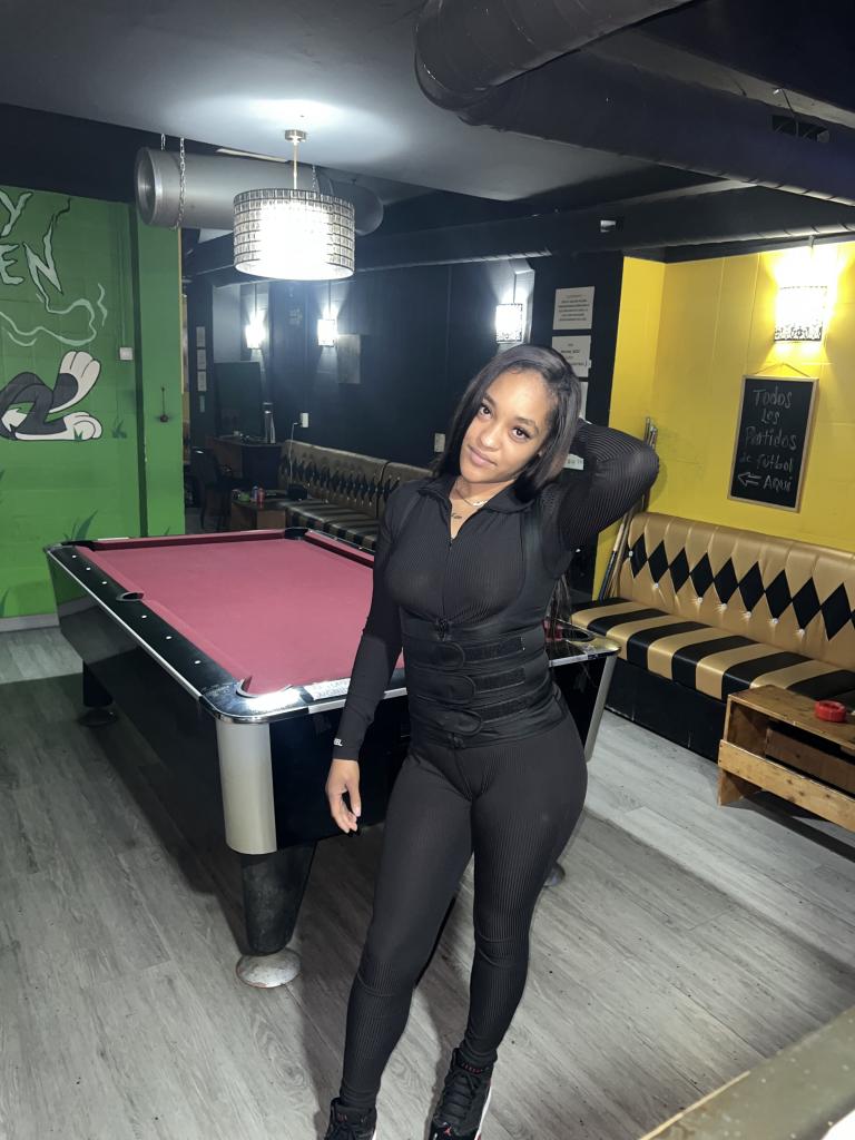 Chica busca chico en La Coruña: 