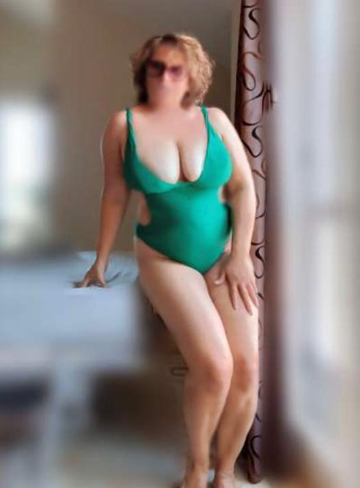 656607802: Chica busca chico en La Coruña