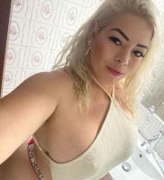 603144450: Chica busca chico en Zaragoza