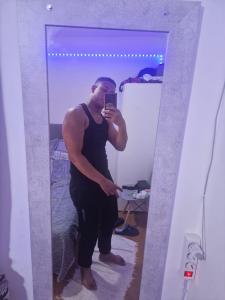 Chico busca chica en Navarra: 