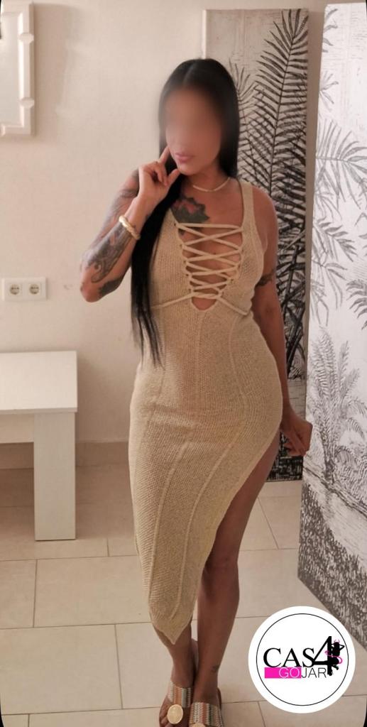 Chica busca chico en Granada: 