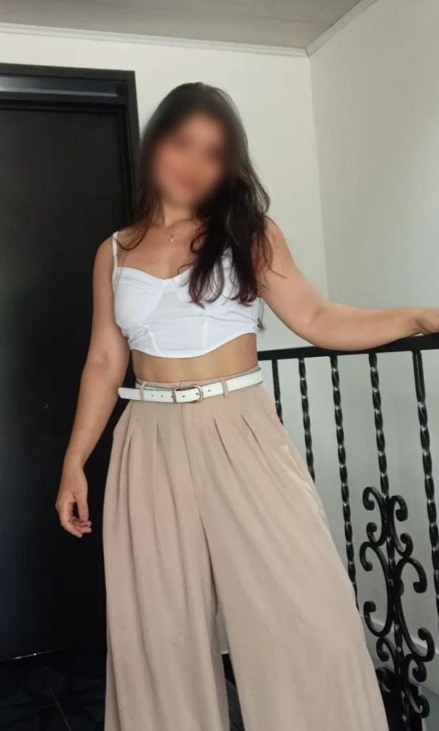 607233594: Chica busca chico en Mallorca