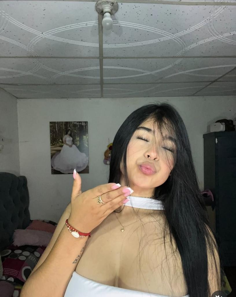 Chica busca chico en Granada: 