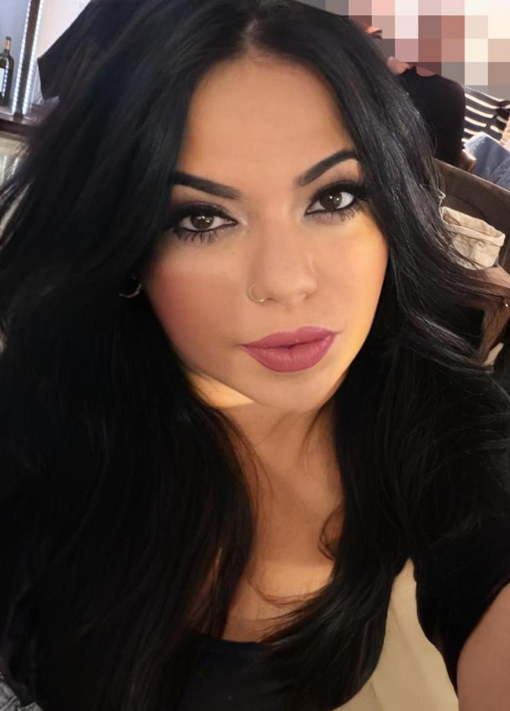 634644959: Chica busca chico en Lugo