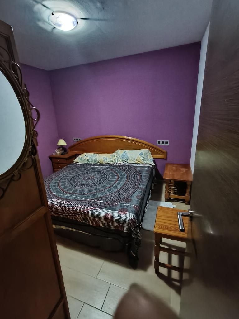 670043826: Chica busca chico en Tarragona