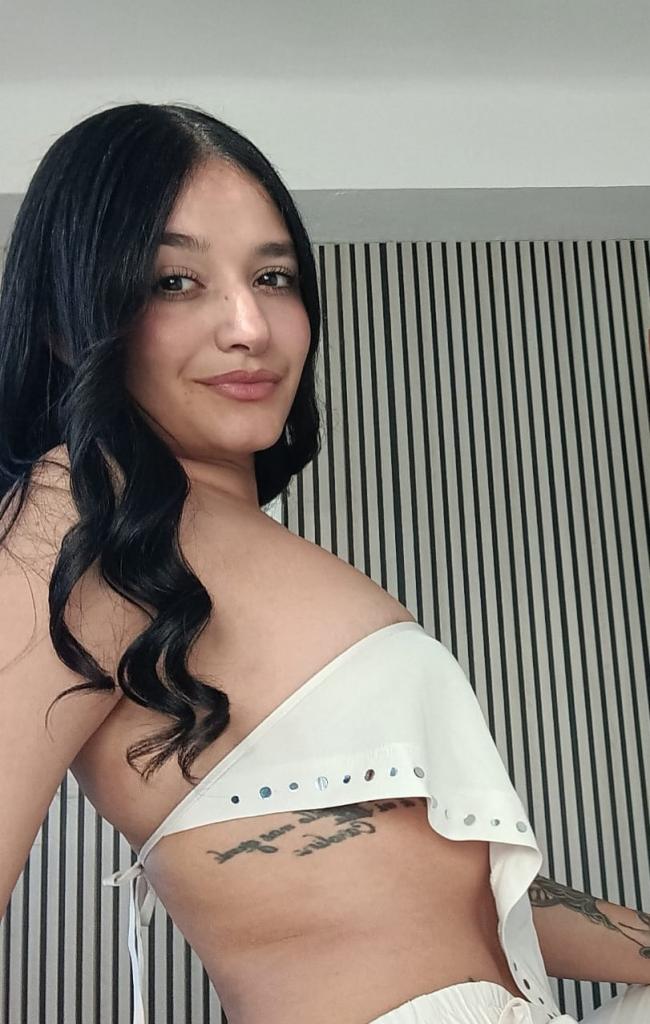 603854824: Chica busca chico en Barcelona