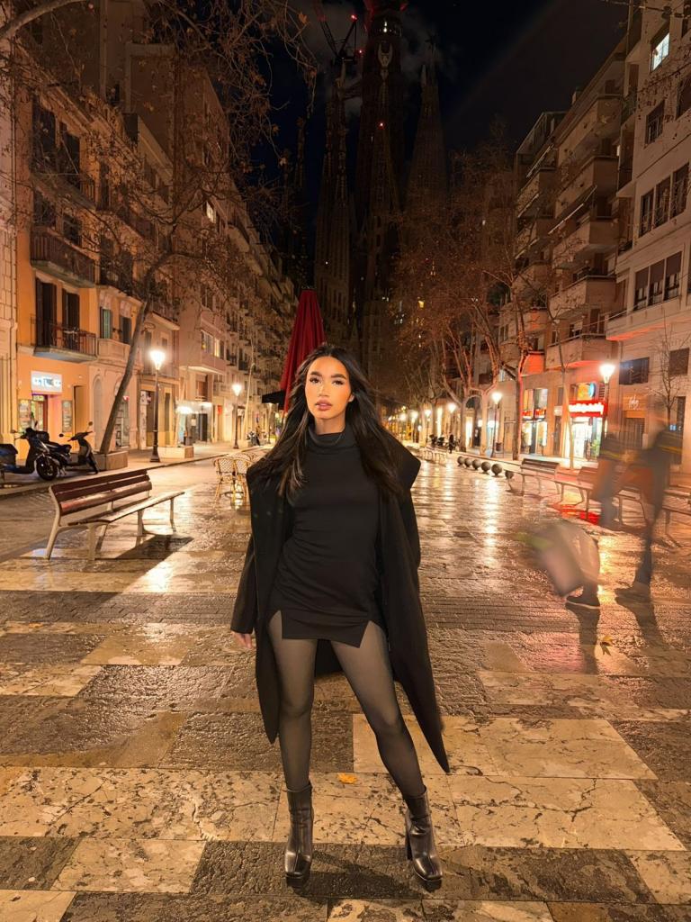 677314001: Chica busca chico en Barcelona