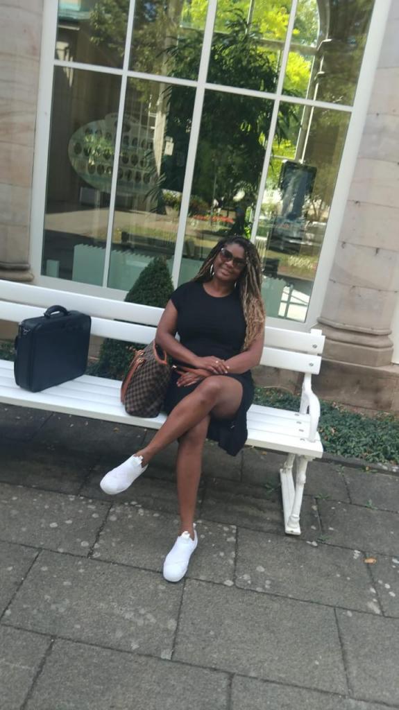 612400843: Chica busca chico en Cantabria