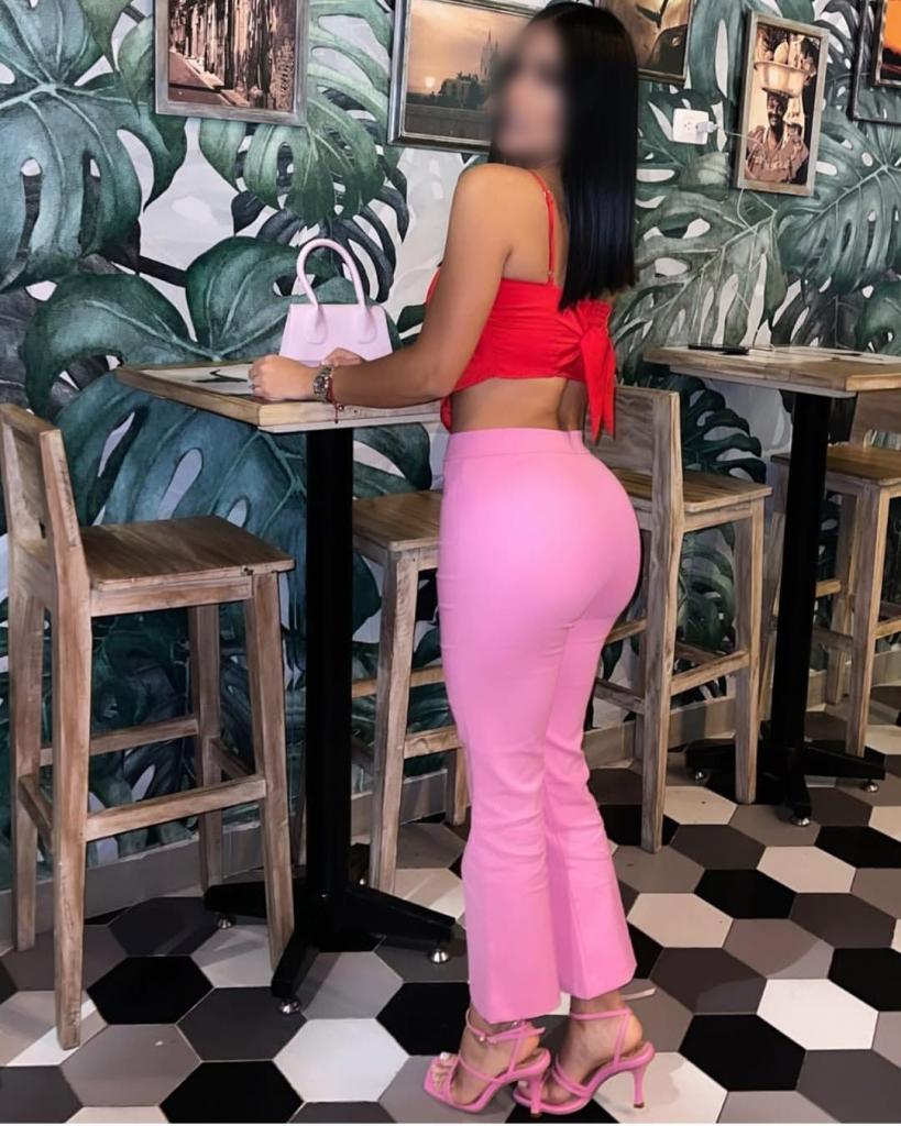 Chica busca chico en Alicante: 