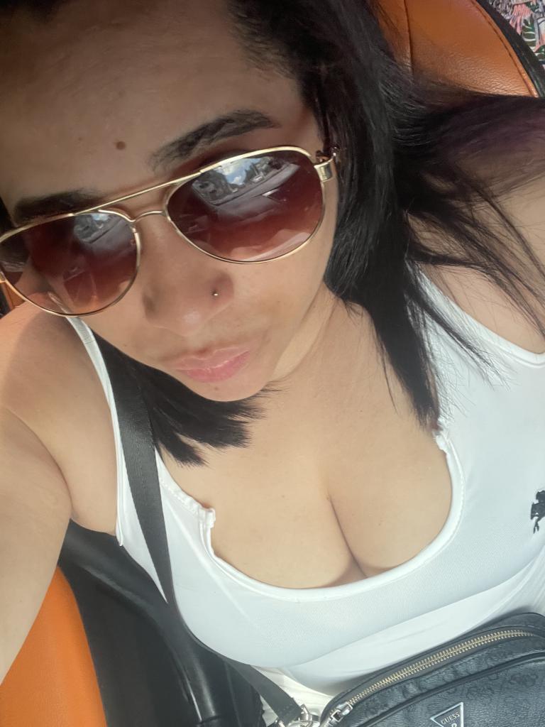 Chica busca chico en Tenerife: 