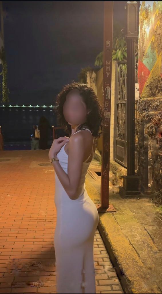 613212427: Chica busca chico en Albacete