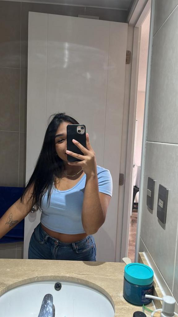 611293513: Chica busca chico en Almería