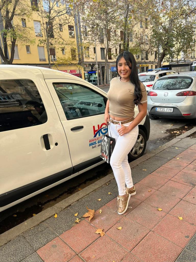695472763: Chica busca chico en Valencia