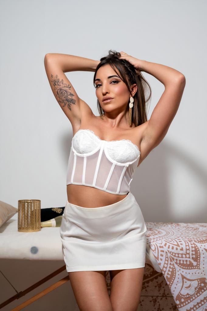 Chica busca chico en Alicante: 