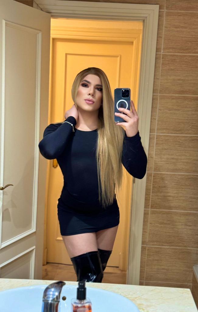 622305966: Travesti en Sevilla