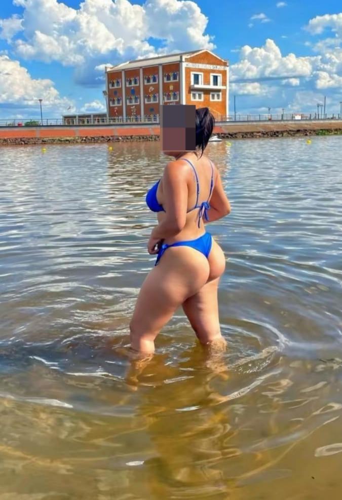 Chica busca chico en Granada: 