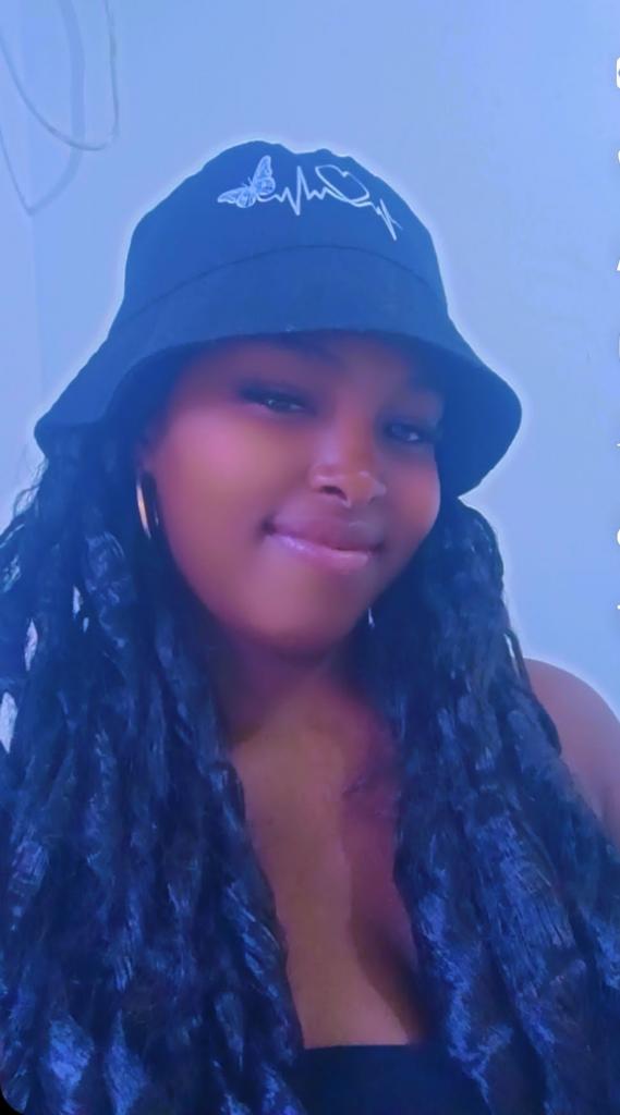 Chica busca chico en Almería: 