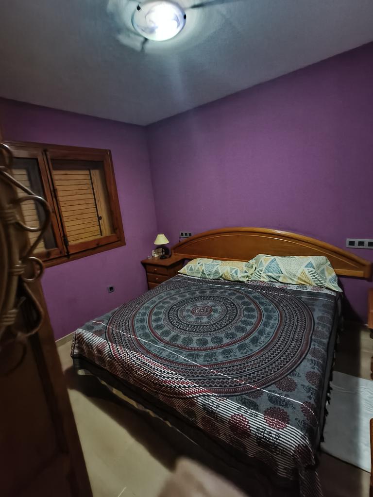 670043826: Chica busca chico en Tarragona