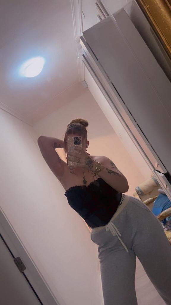 614957437: Chica busca chico en Valencia