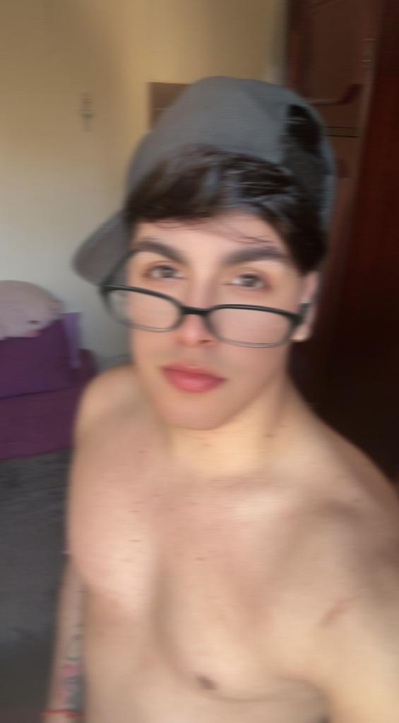 662421374: Chico busca chica en Zaragoza