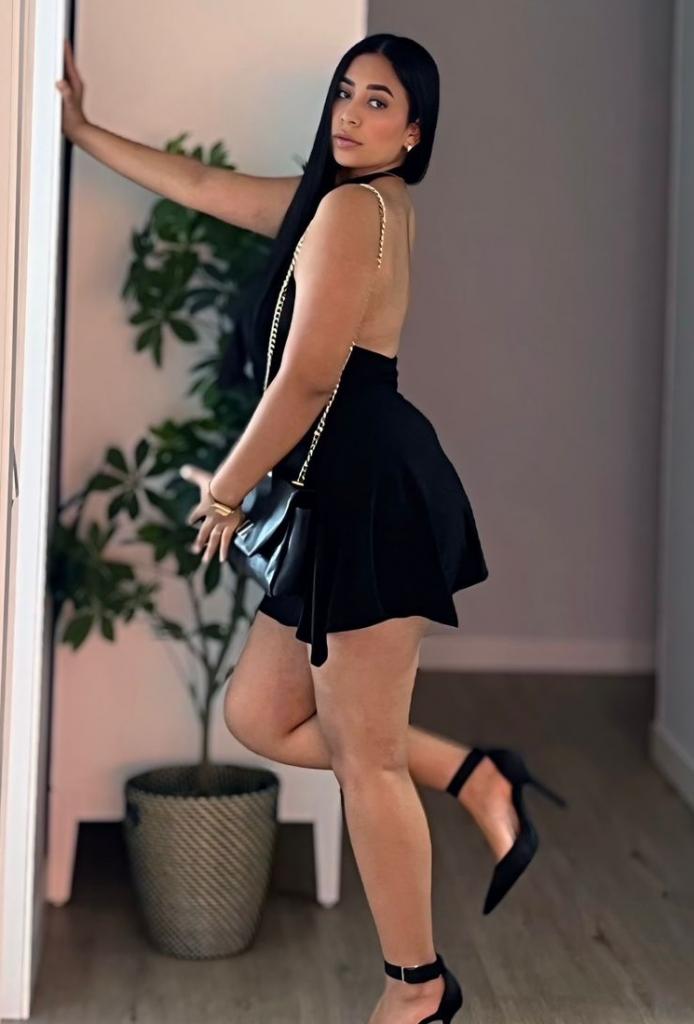 Chica busca chico en Tenerife: 