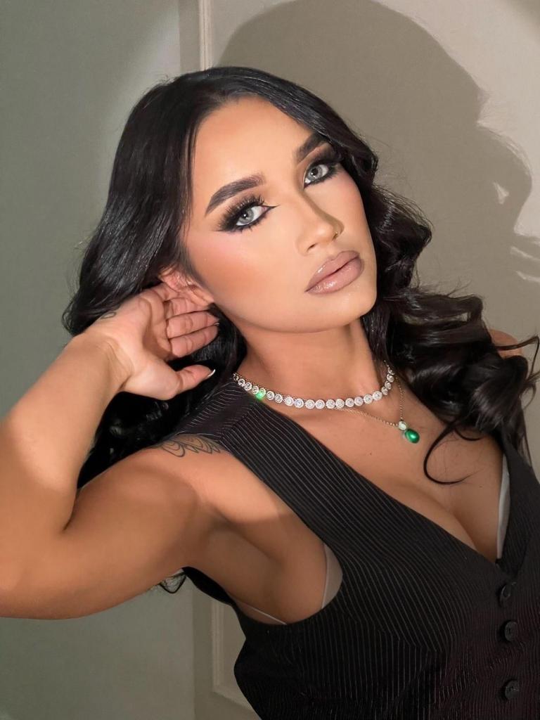 677314001: Chica busca chico en Barcelona