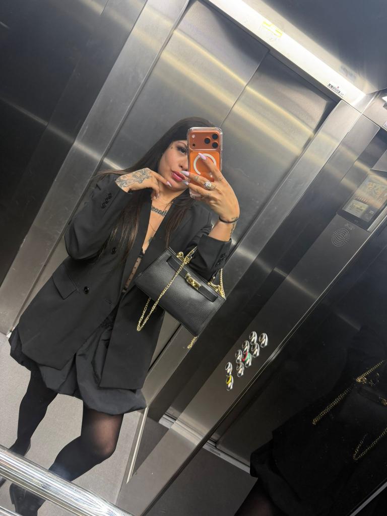 634056132: Chica busca chico en Málaga