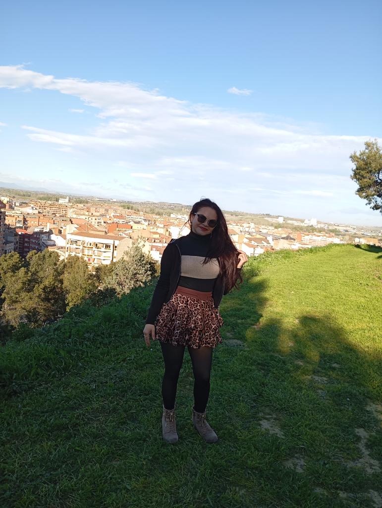 Chica busca chico en Lérida: 