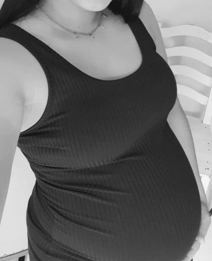 603979530: Chica busca chico en Málaga