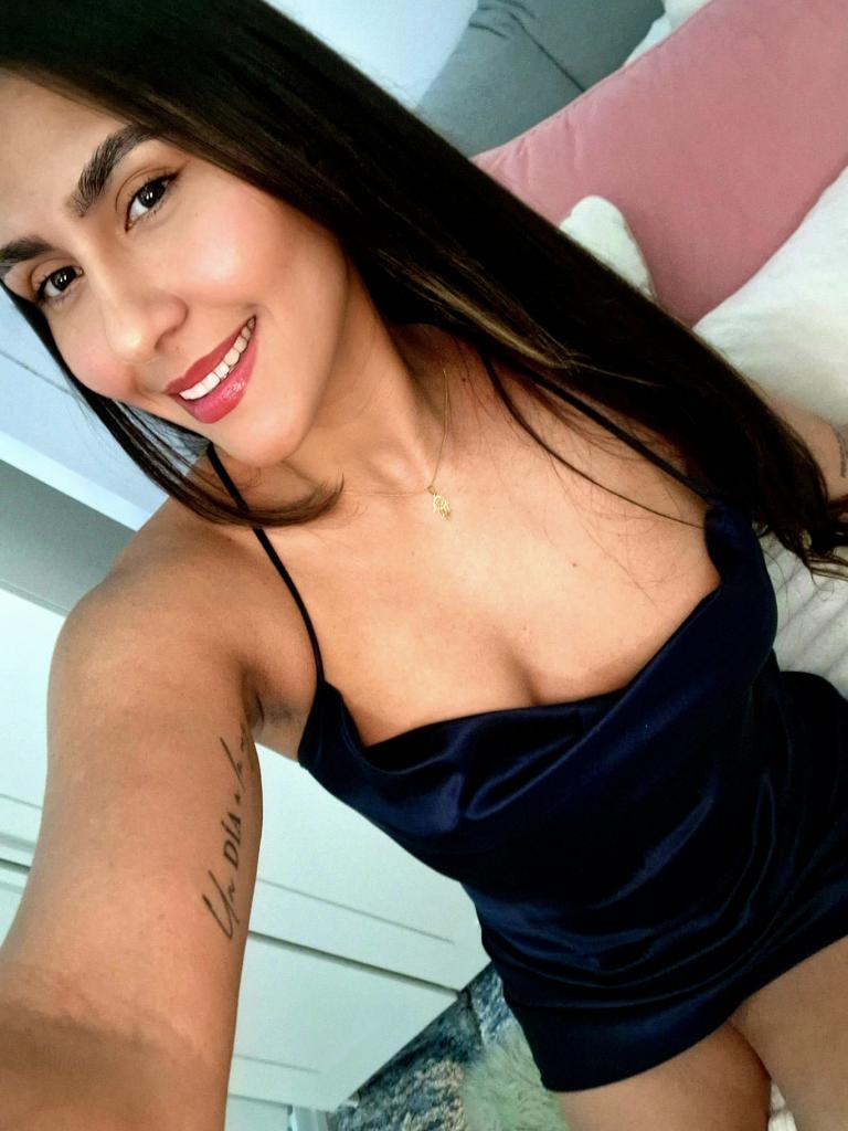 Chica busca chico en Huelva: 