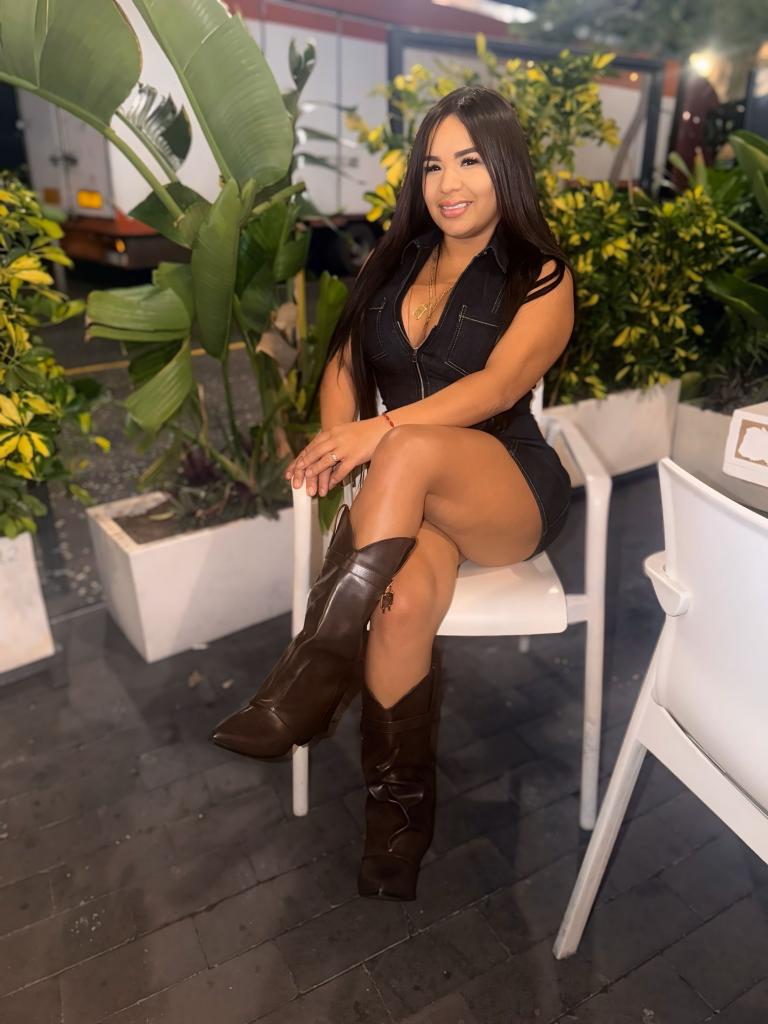 642141620: Chica busca chico en Las Palmas